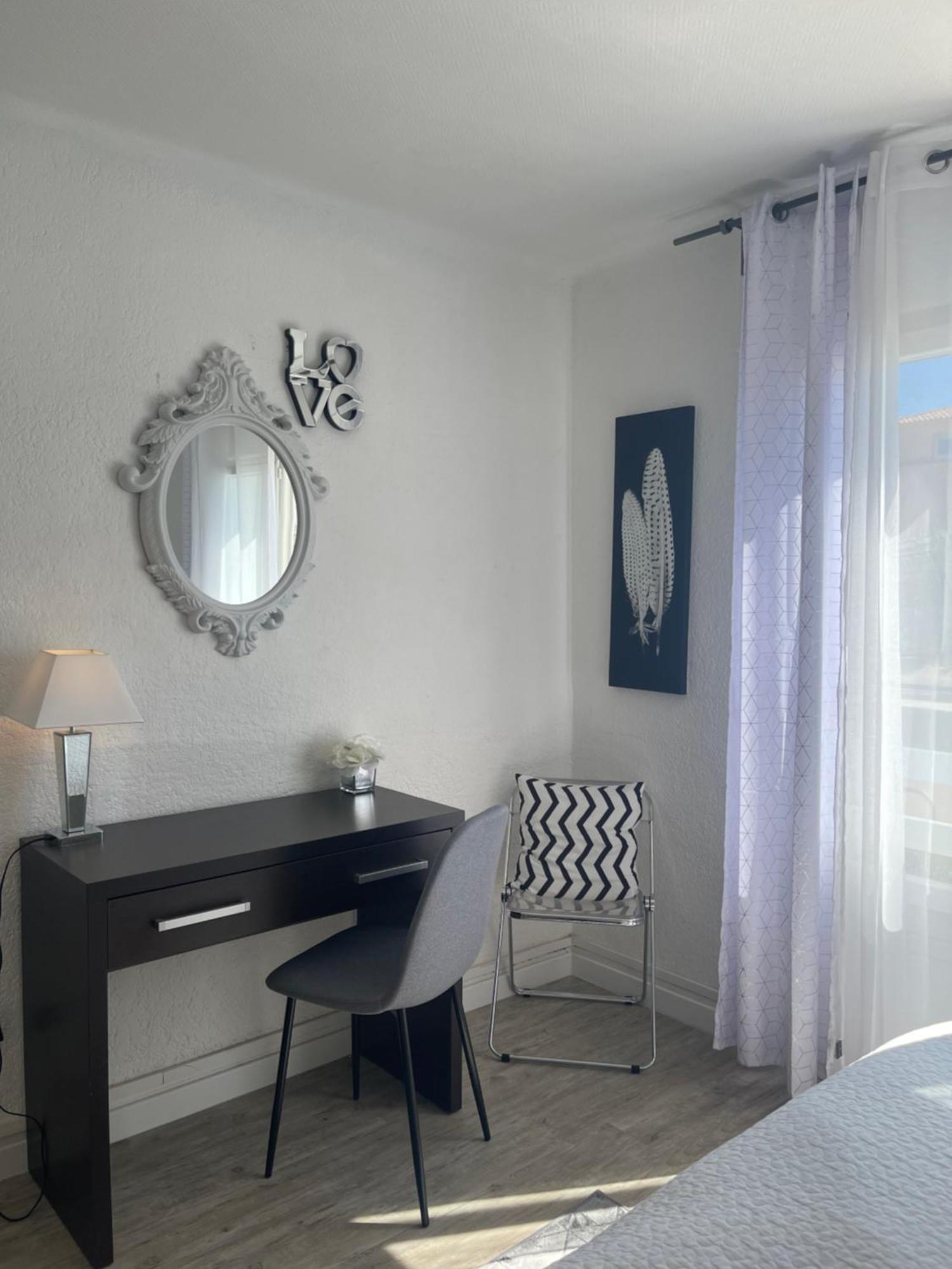Le Grand Large Bord De Mer Hotel & Appartements Palavas-les-Flots Esterno foto